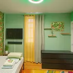 Tropical Style Room