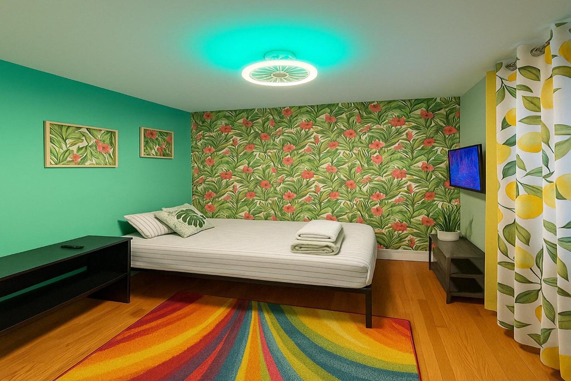Apartment Tropical Comfort In Harlem Cozy With Snacks & Style *